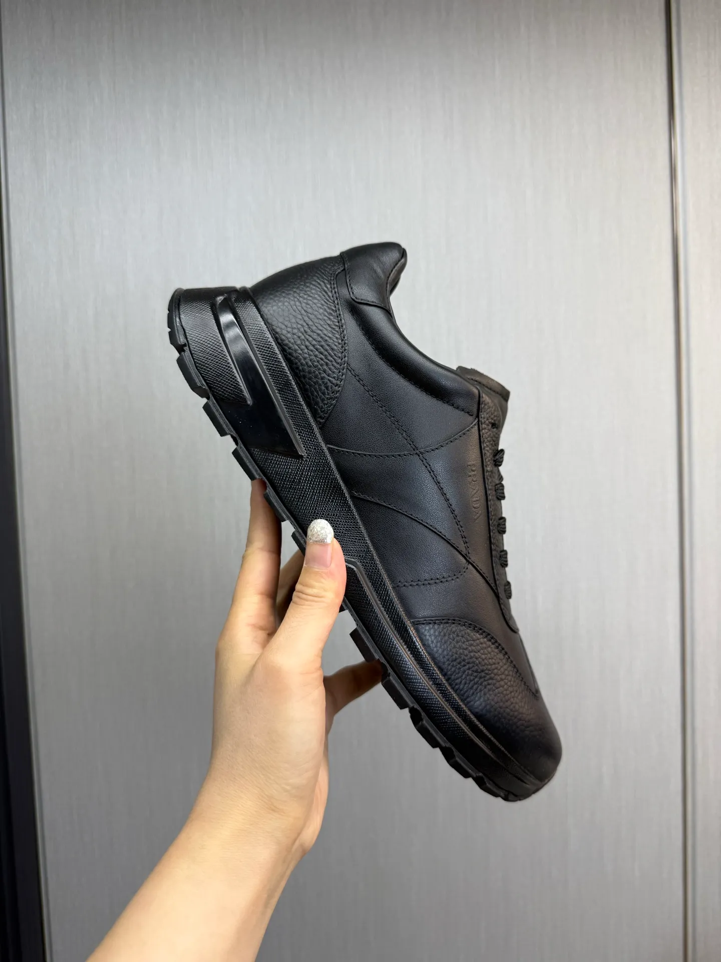 Men's shoes 💰800💰 [PRADA] Men's shoes are popular in the counter, official website is synchronized, 1 high-quality shipment ✔️Original cowhide + cowhide lining, 1🆚1 replica, original sole, 38-45 (38.45 custom-made, non-returnable)